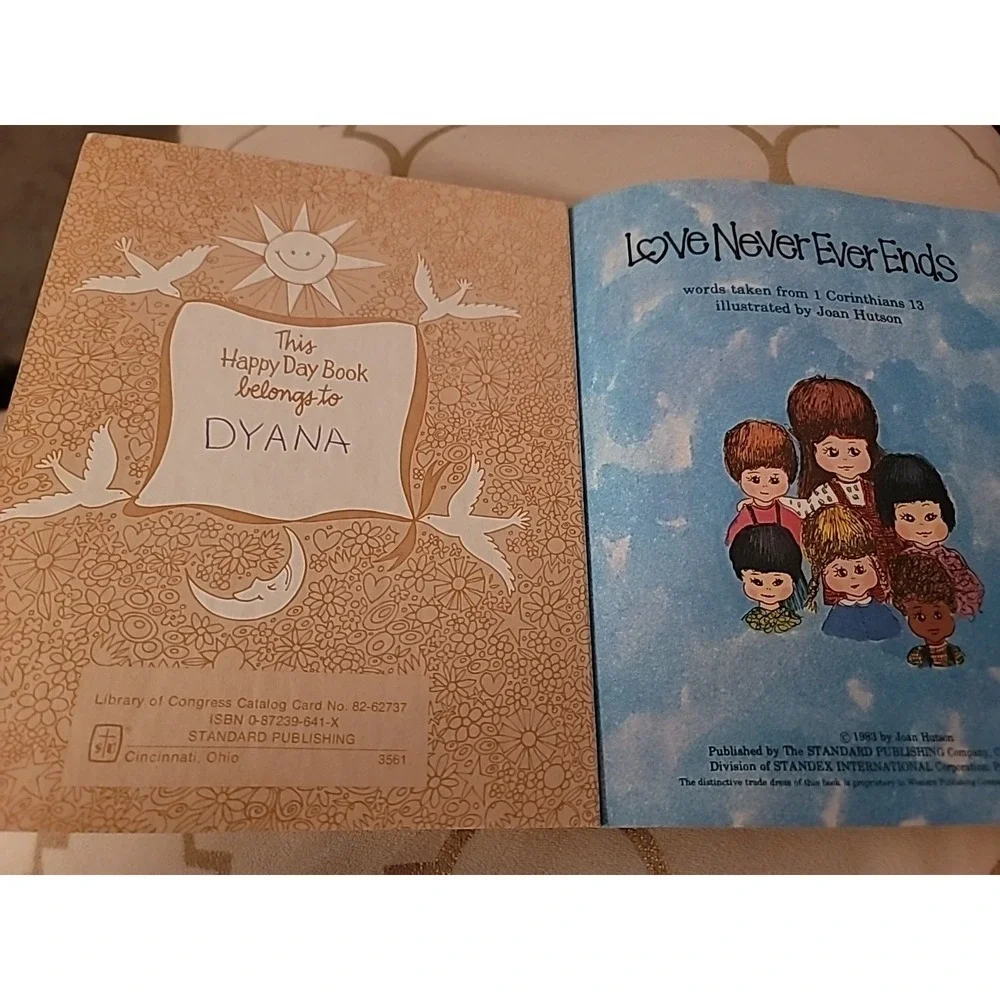 Love Never Ever Ends- A Happy Day Book